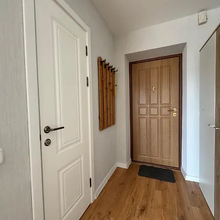 Charming,Lovely And Central With Park View Chisináu Exterior foto